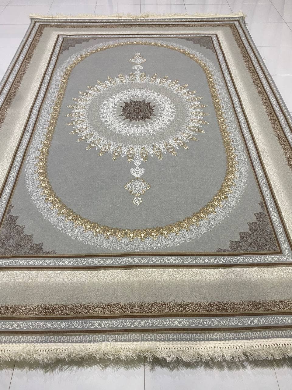 برجسته - D175