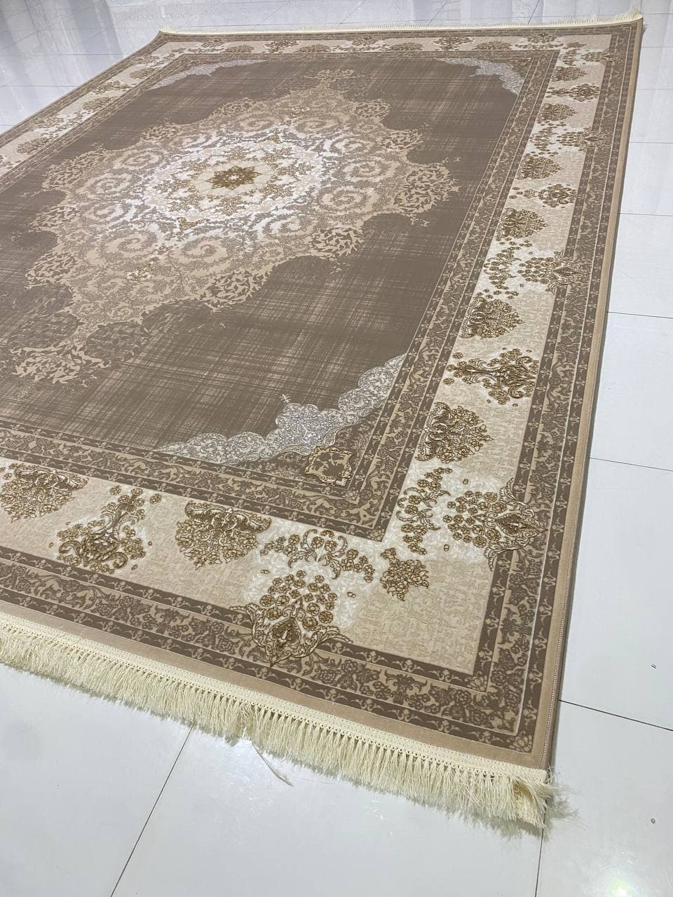 برجسته - D1054