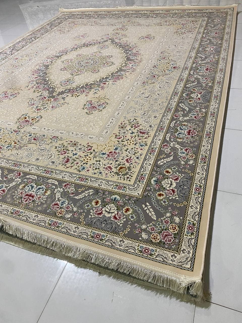 برجسته - D3892