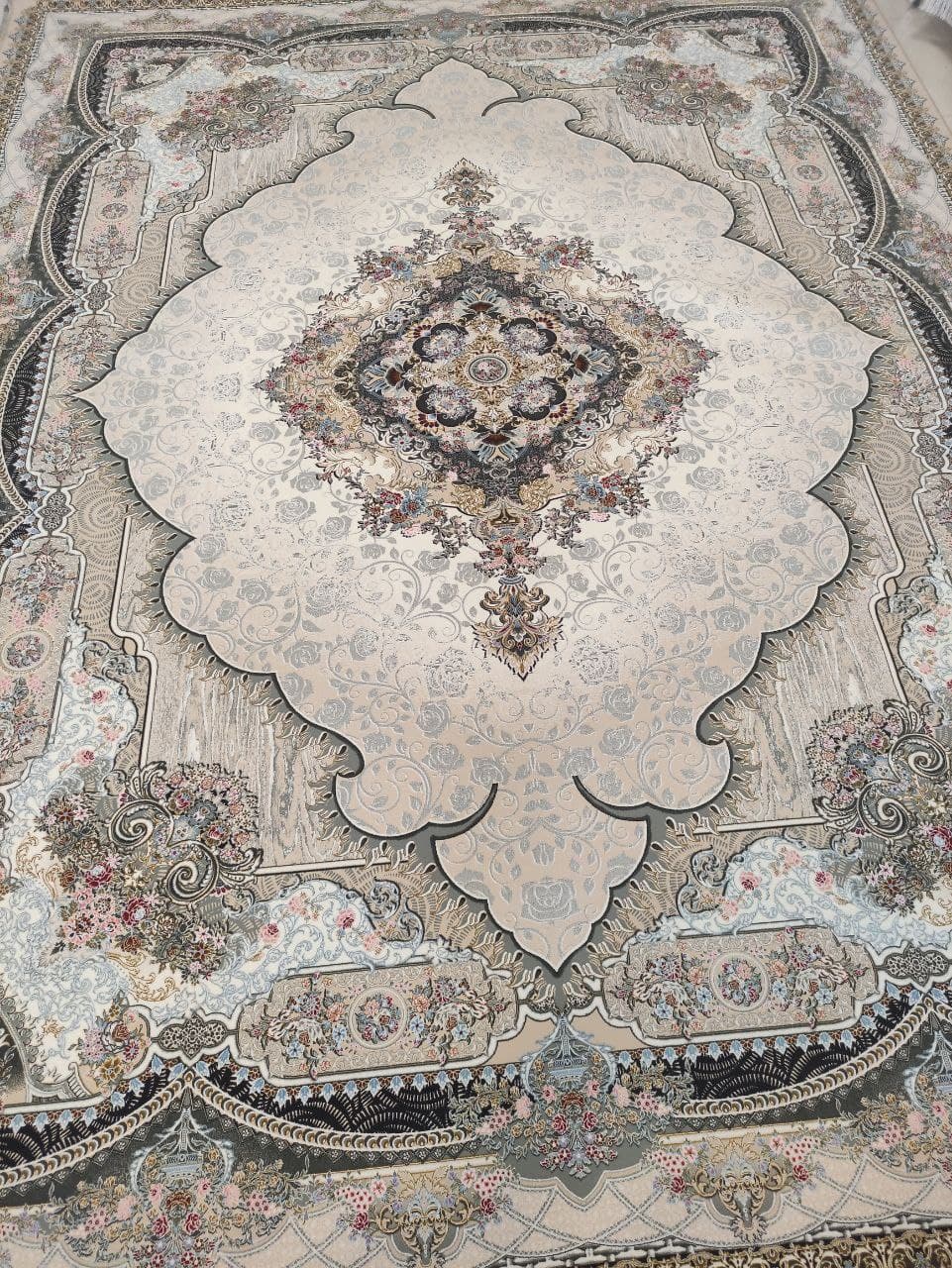 فرش 1200 شانه - A3351