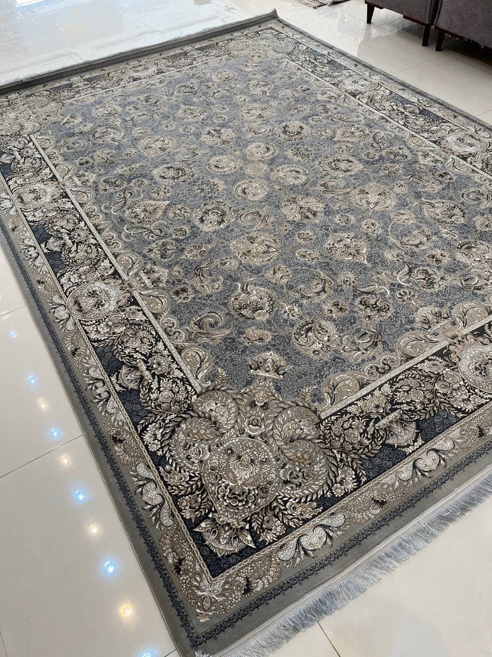 ساده سنگین وزن روژین طلاکوب نقره ای - L570