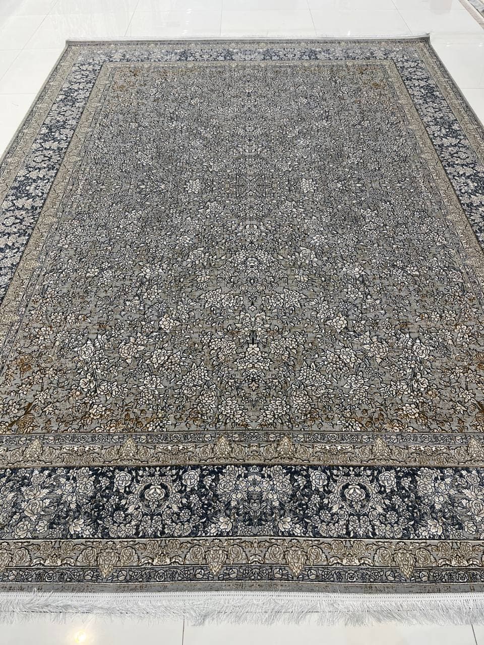 ساده سنگین وزن بهار نقره ای - L567