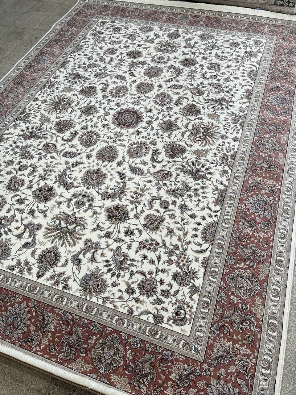 ساده سنگین وزن کد مهستان کرم صورتی - K3272