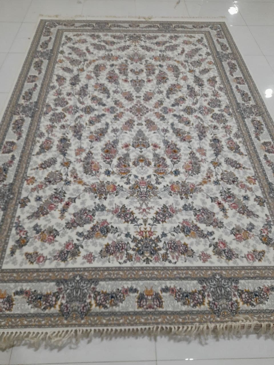 فرش 700 شانه - C135