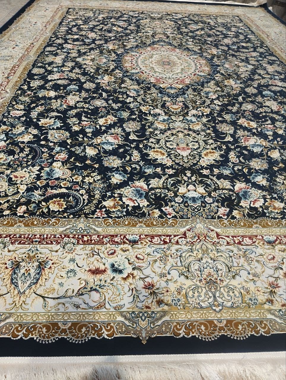 فرش 1200 شانه - P671