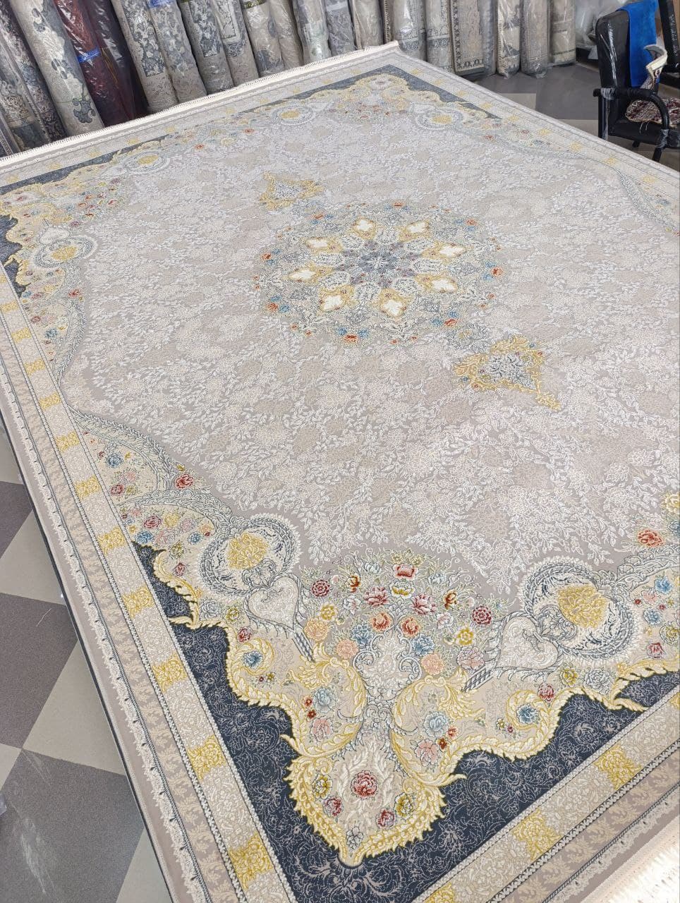 فرش 1000 شانه - Y3940
